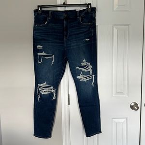 Plus Size Distressed Jeggings